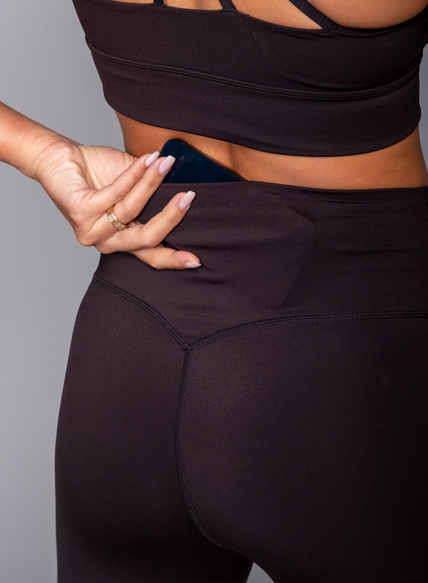 Tech cropped leggings - svartar