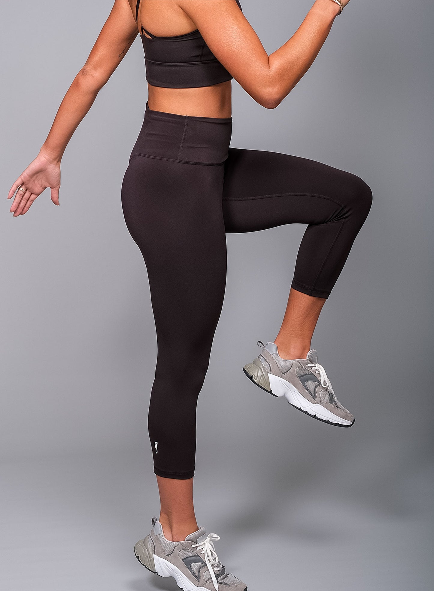Tech cropped leggings - svartar
