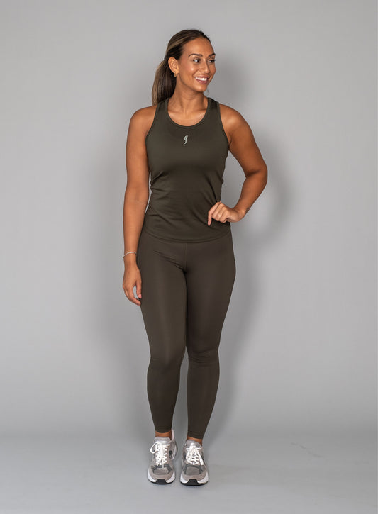 Performance Racerback toppur - dökkgrænn